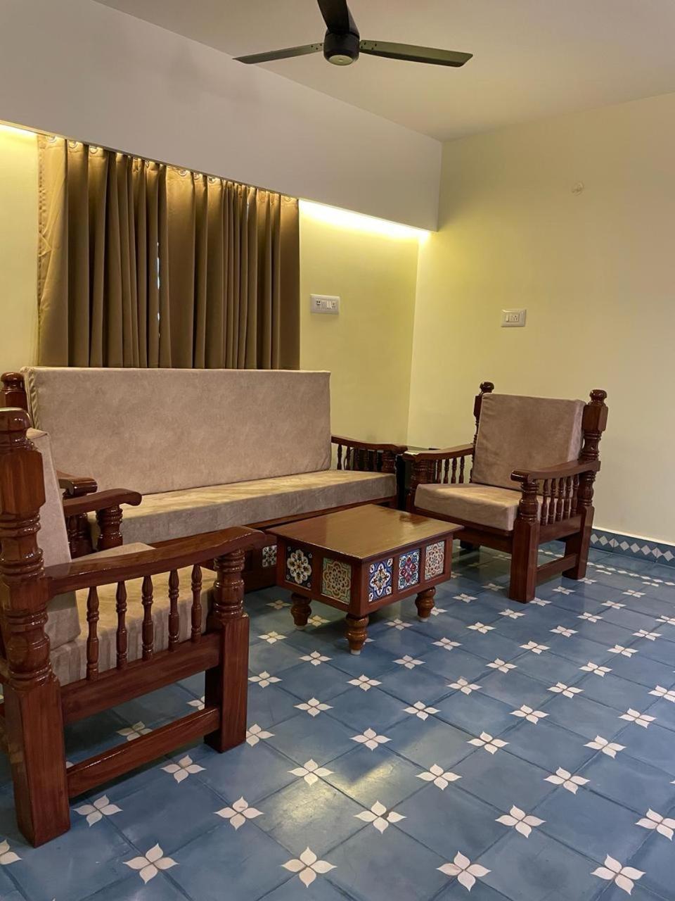 Viswa Residency Srirangam - Heritage Rooms Tiruchirappalli Luaran gambar